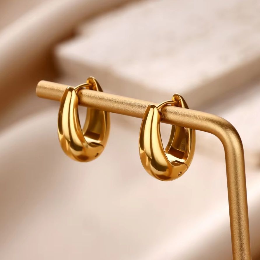 Vintage Small Oval Hoop Earrin - Vintage Fashion Ideas 评论和价格