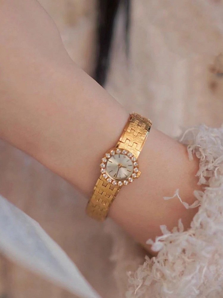 Vintage Women Golden Plated Di - Vintage Fashion Ideas 评论和价格