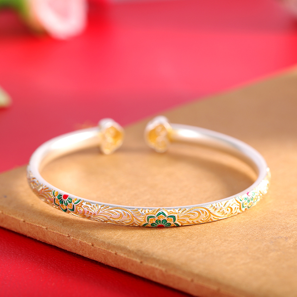 New Enamel Rosette Open Cuff B - Vintage Fashion Ideas 评论和价格