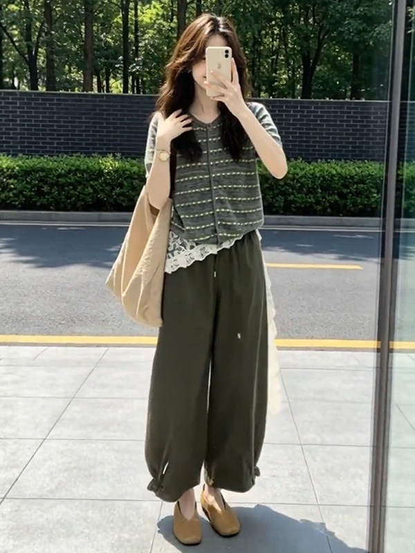 White Vintage Hong Kong Style  - Vintage Fashion Hong Kong 评论和价格