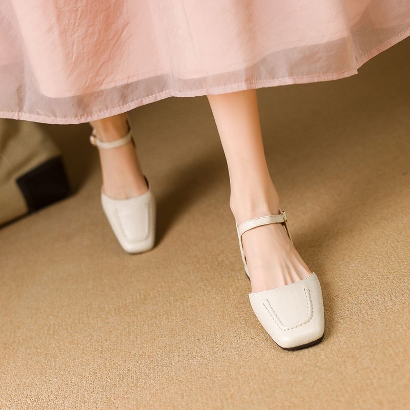 Girseaby 2025 Female Sandals S - Vintage Fashion Plus Size 评论和价格