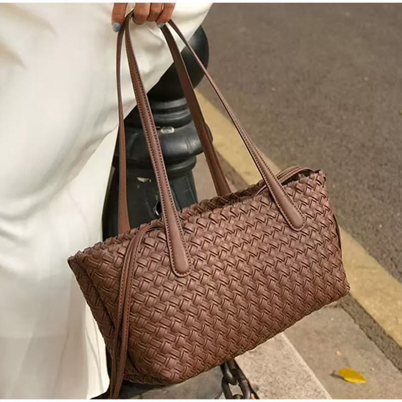 Hollow Woven Crossbody Shoulde - Vintage Fashion Market 评论和价格