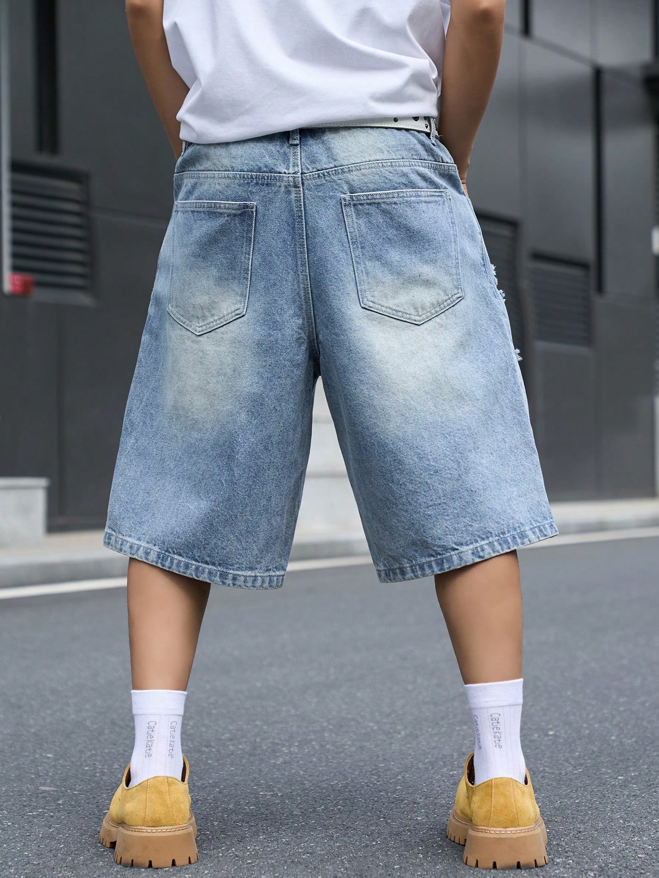 Men's Loose Fit Denim Bermuda  - Vintage Fashion Jeans 评论和价格